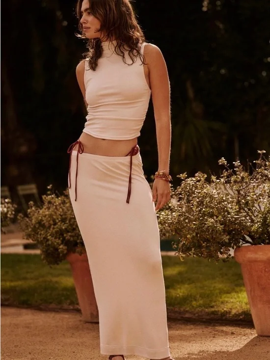 Good Feel 2 Piece sleeveless Top & Maxi Skirt - Picture 1 of 8